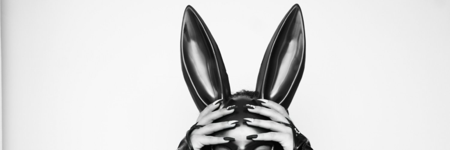 niniimarques's profile banner image