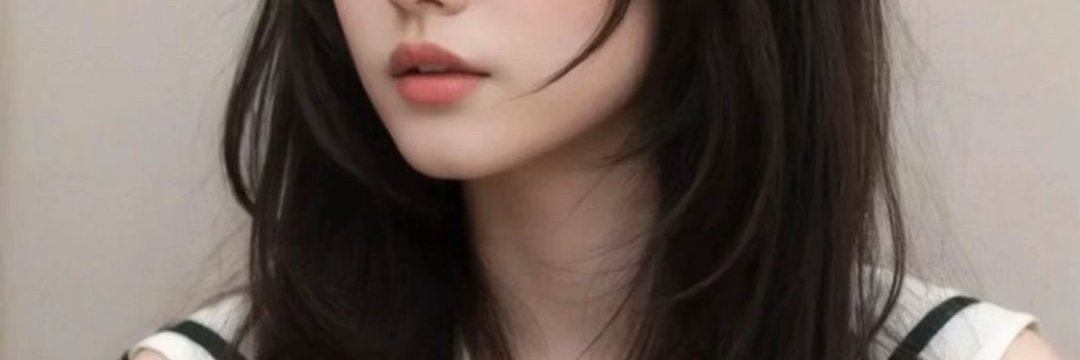 B banner