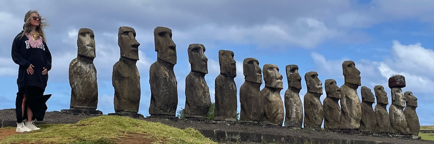 𝒜𝒰𝑅𝒪𝑅𝒜 🦄 banner