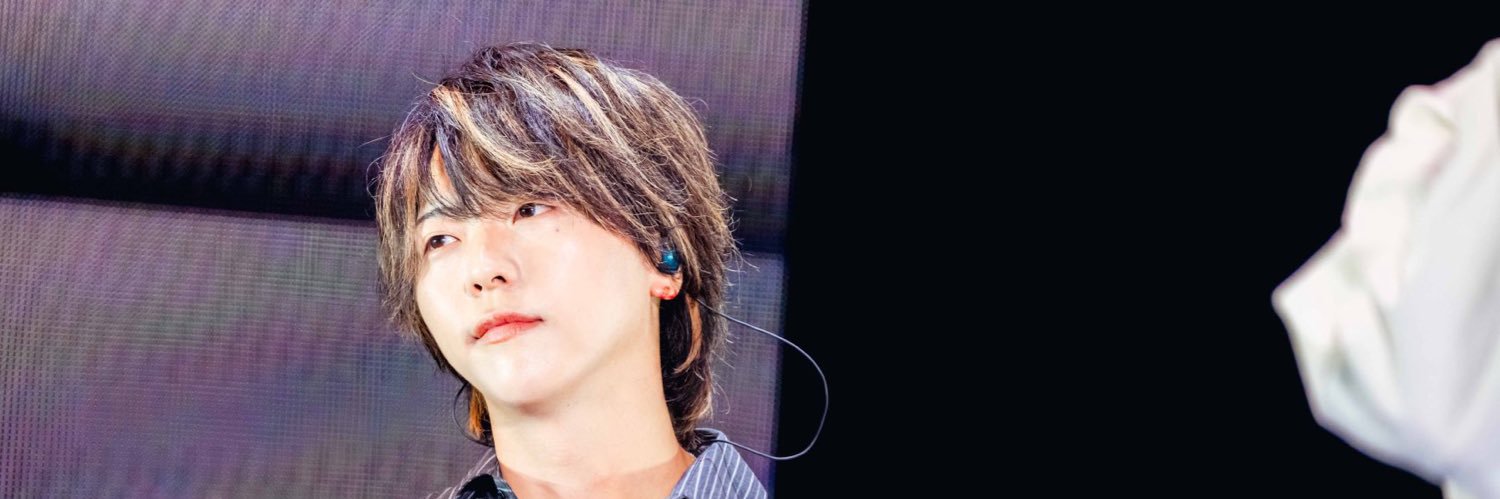 MMn18mn's profile banner image