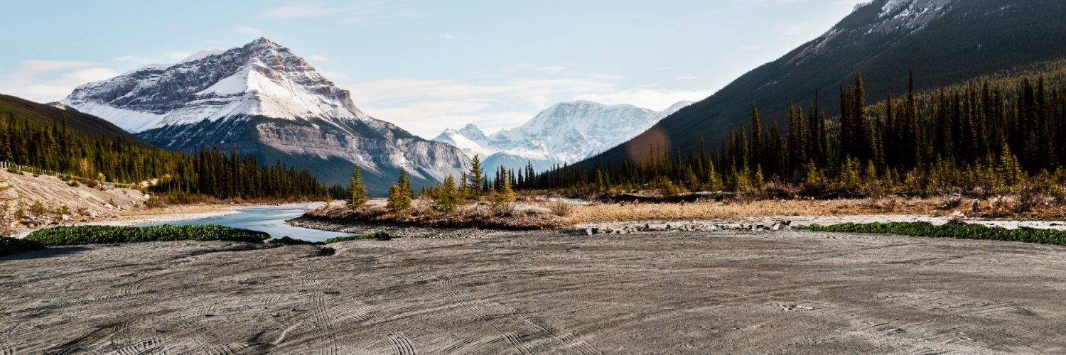 Summit Royalties banner