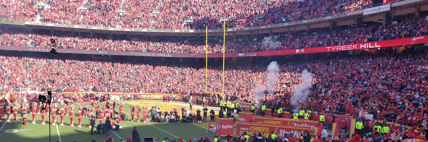 ChiefsAndCanes's profile banner image