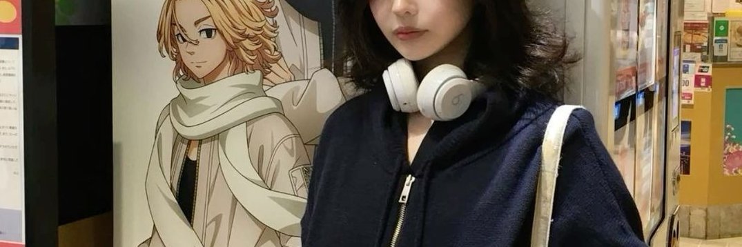 AChloe25428's profile banner image