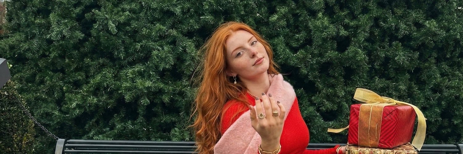 İpek Helvacıoğlu banner