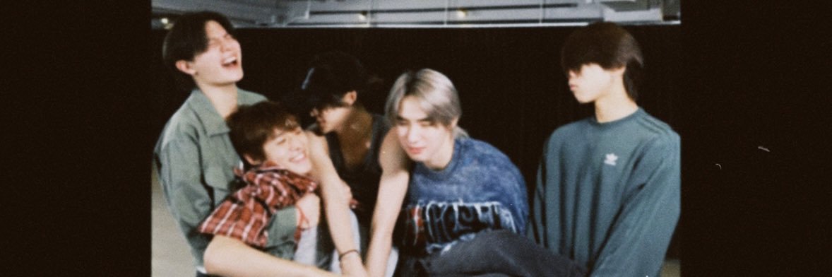 พีพีพาวพาว ❤︎ ❤︎ ❤︎ banner