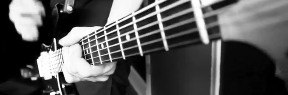 Juan D. ¡VIVA LA RAZA! banner