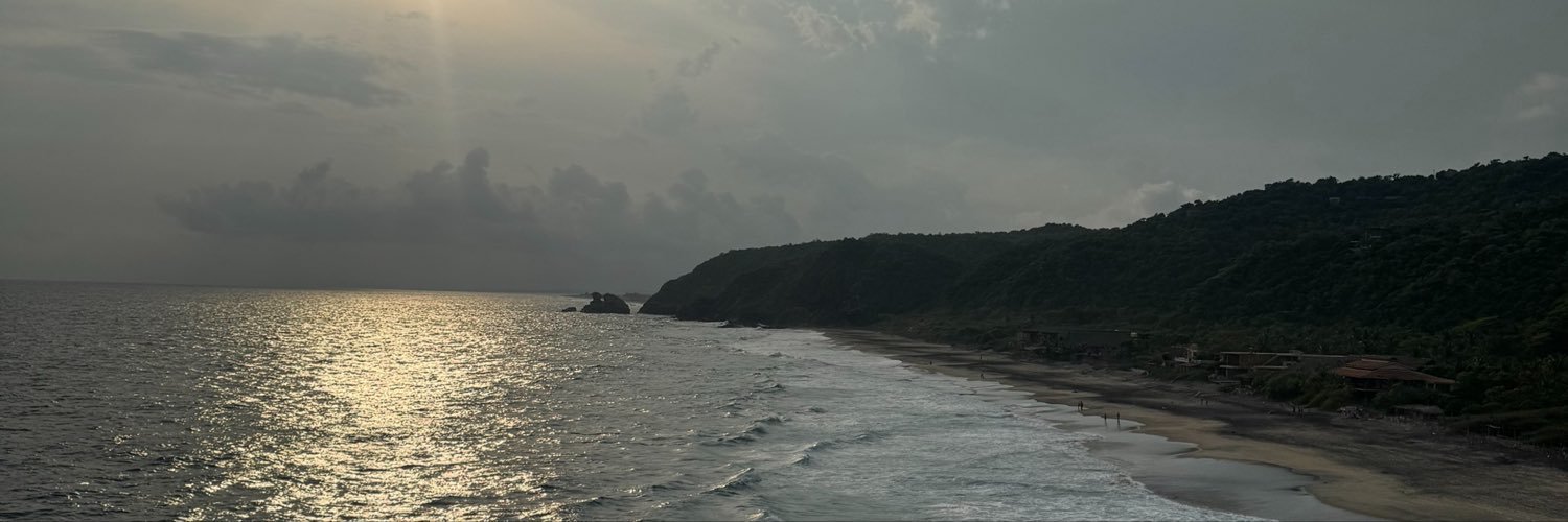 jcgil28's profile banner image