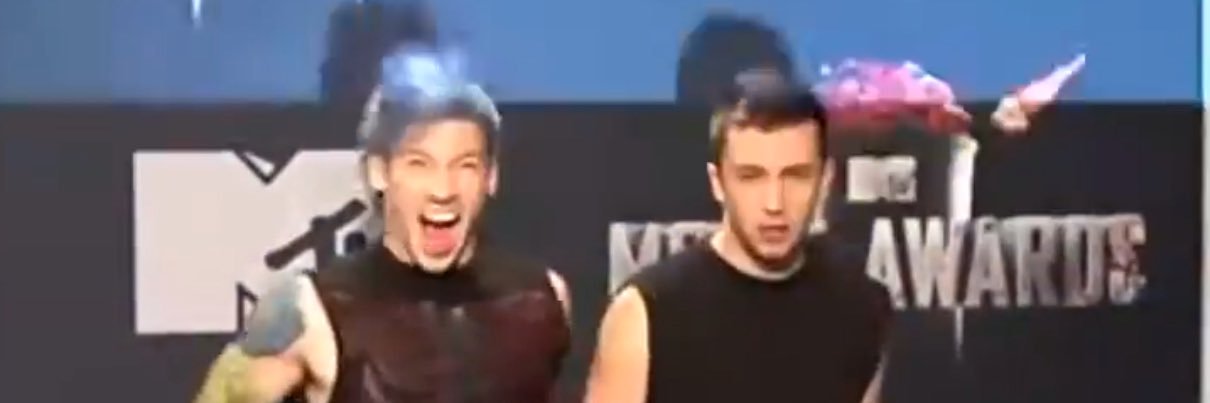 TØP Skaky Knees/Ohio17 💸💸 banner