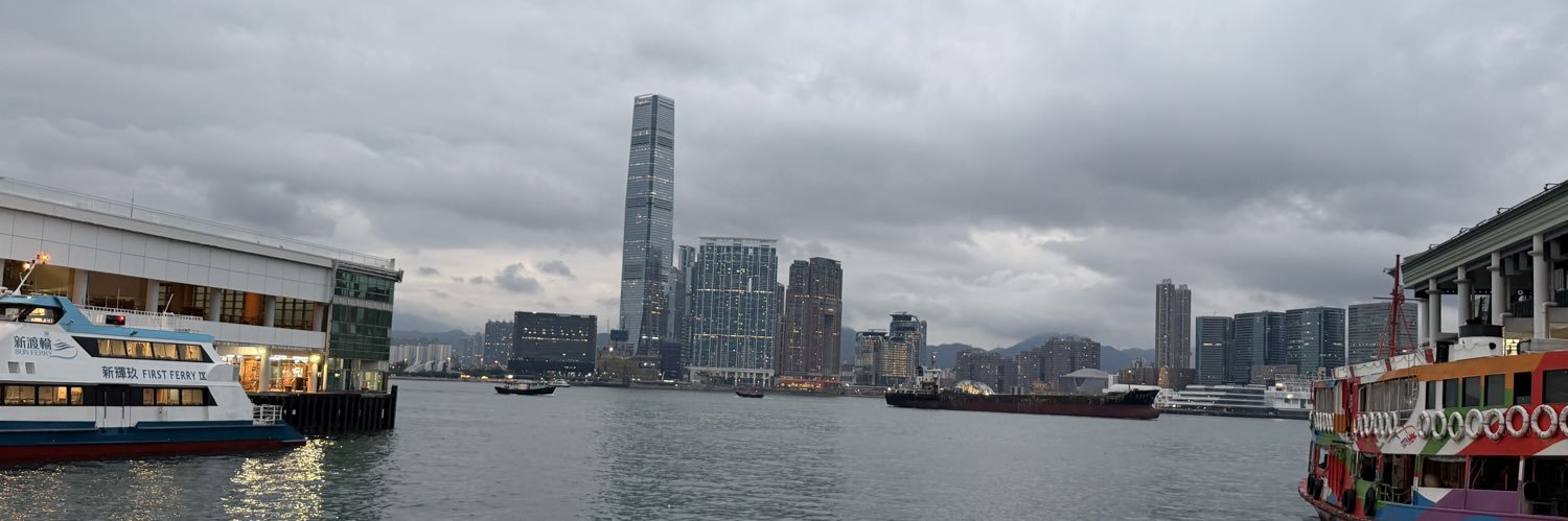 七彩缤纷马桶 banner