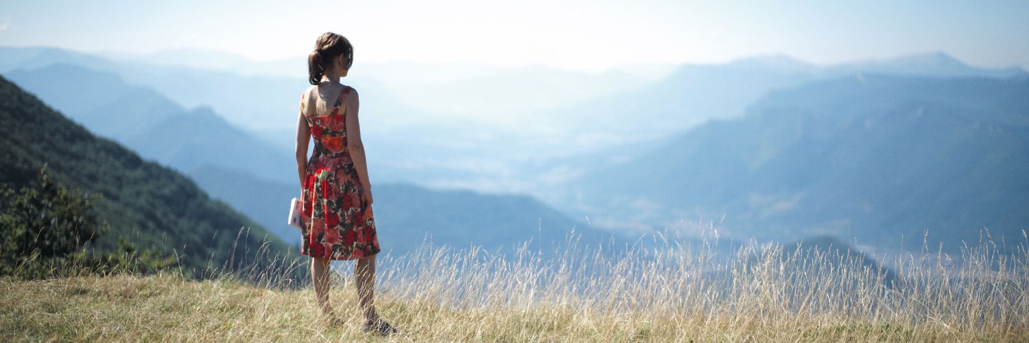 Golem Distribución banner