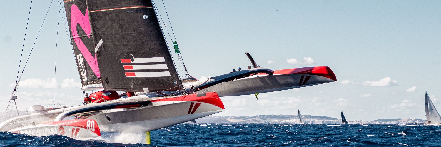 Trimaran Ultim'Emotion banner