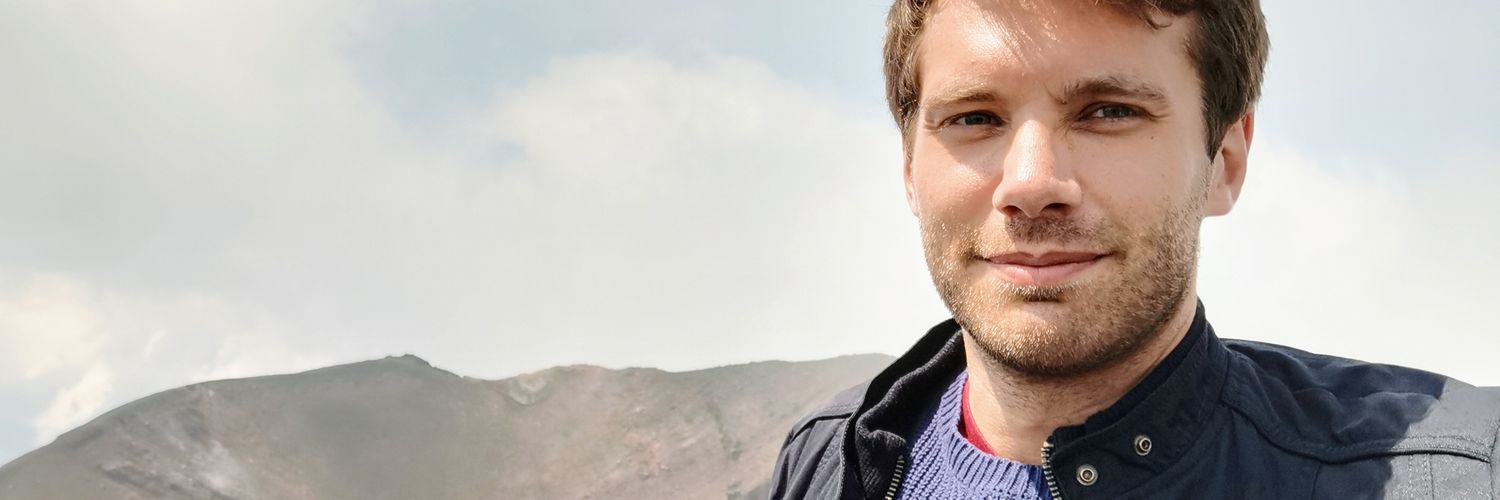 iFCee's profile banner image
