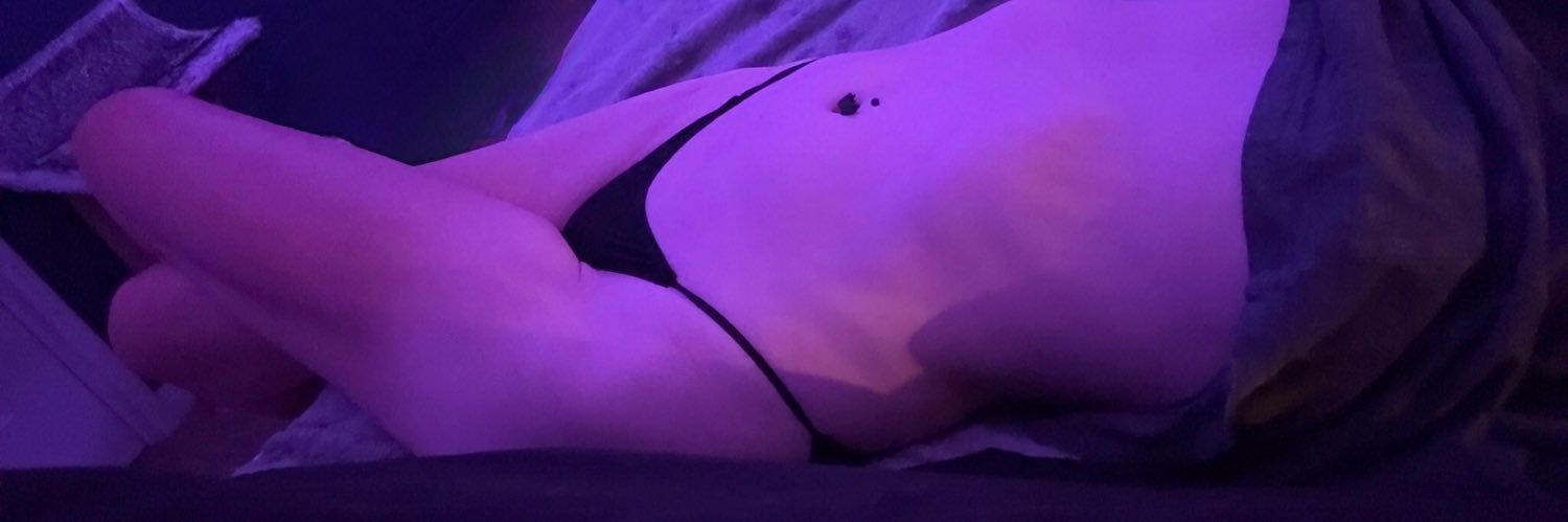 EmoBxtty's profile banner image