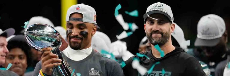 🦅 banner