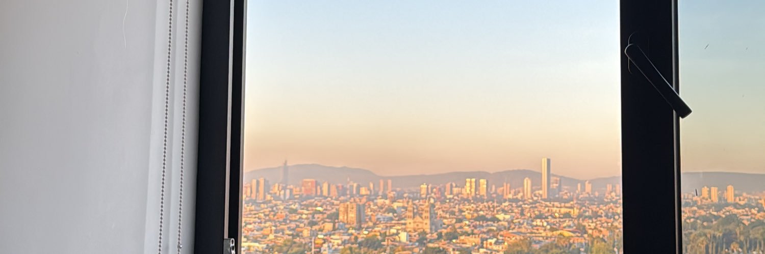 Marcos banner