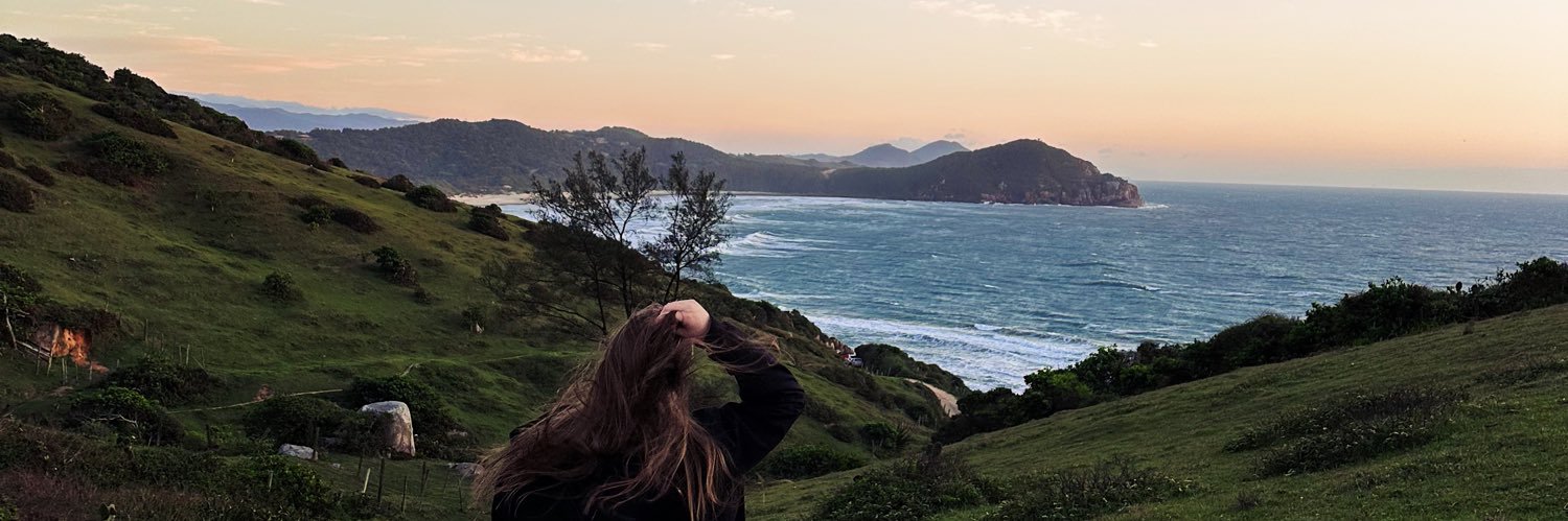 amandarwc's profile banner image