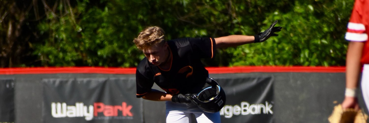 ComaRobbie's profile banner image