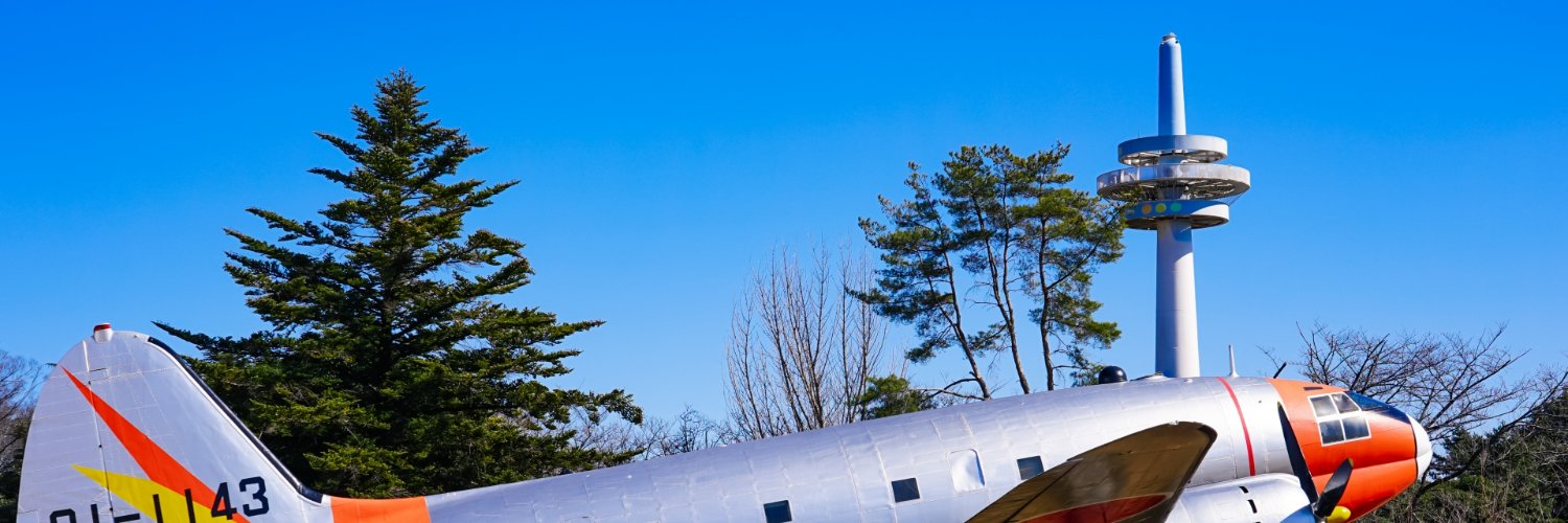 loveinghome's profile banner image