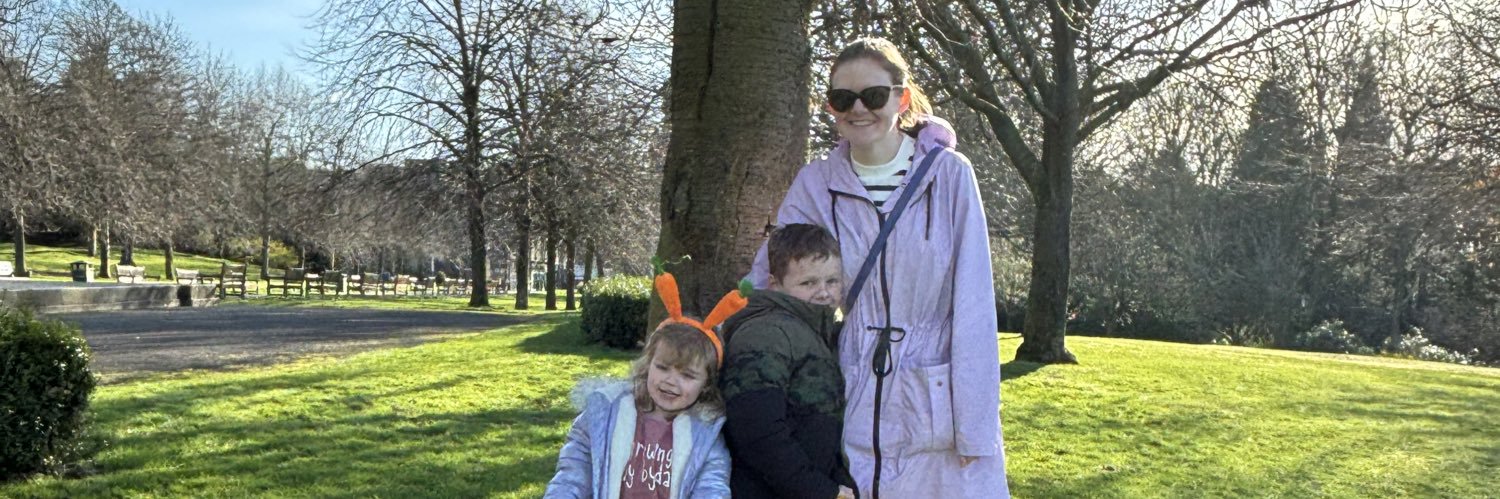 tarapadbury's profile banner image