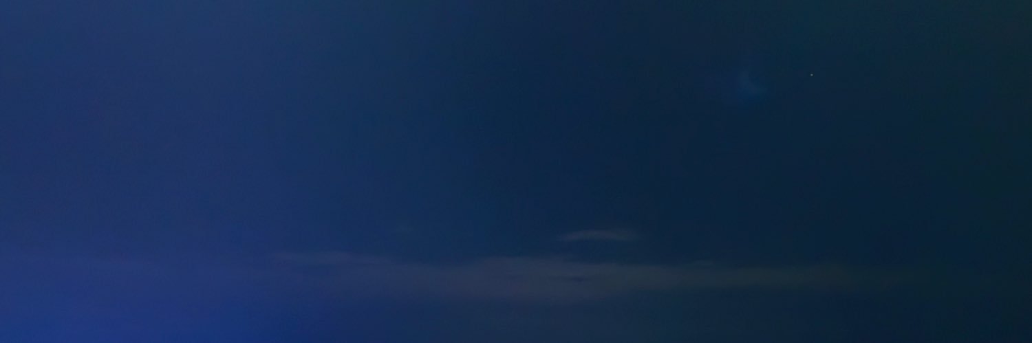 XY banner