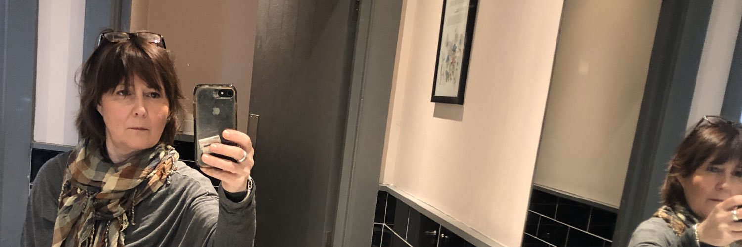 NicHandle's profile banner image