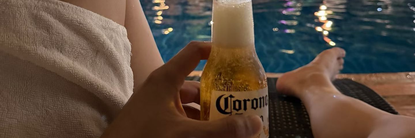 爱上内裤👙 banner