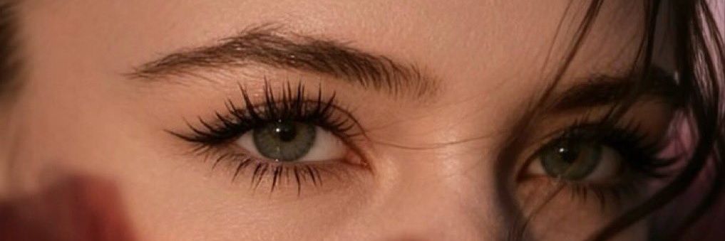 Doina yy🦋🌧 banner