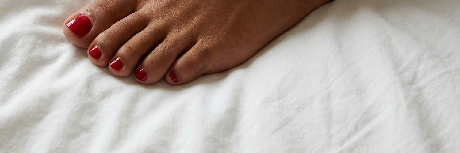 SweetFeetBR1's profile banner image