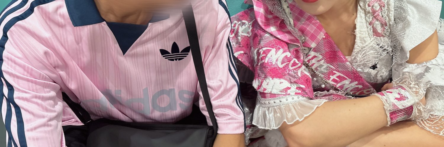 ym_06__'s profile banner image