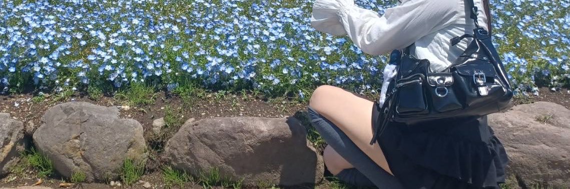 0ecrln2's profile banner image