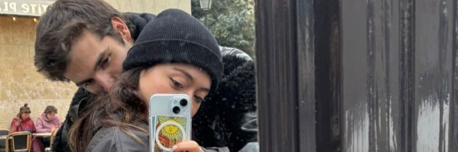 caentrenoix's profile banner image
