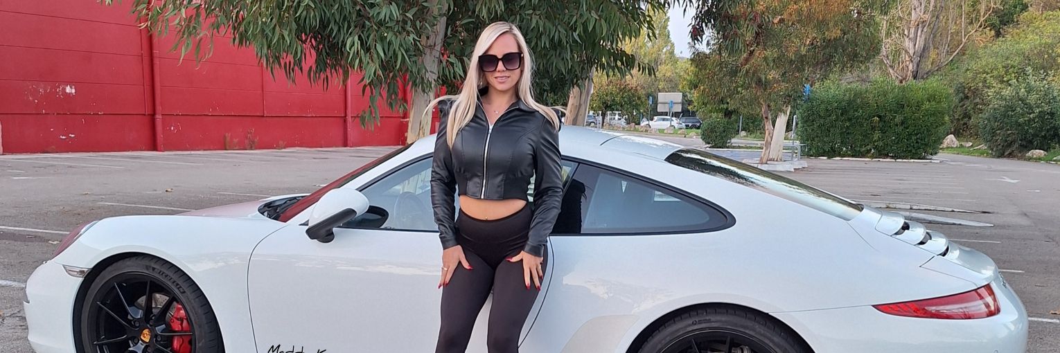 Maddy Keys 🍑 banner