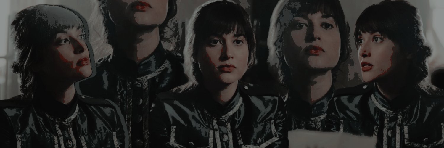 𝐃𝐫𝐞𝐚𝐦𝒇𝒚𝒓𝒆 banner