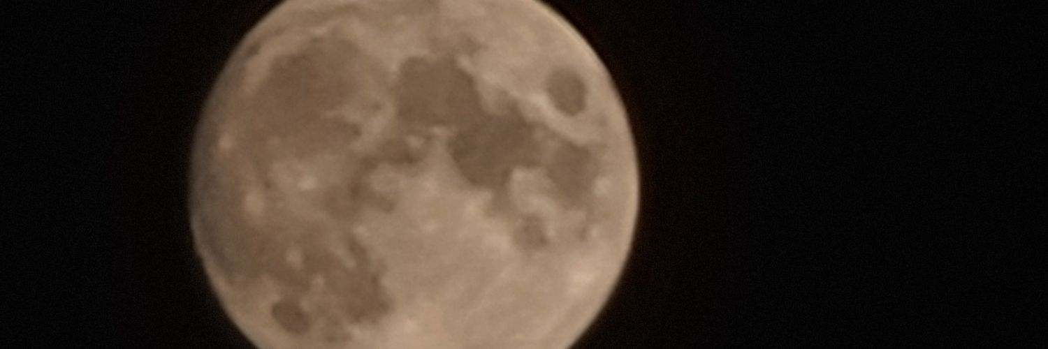 seven0821's profile banner image