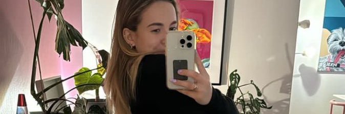 LauraBecky281's profile banner image
