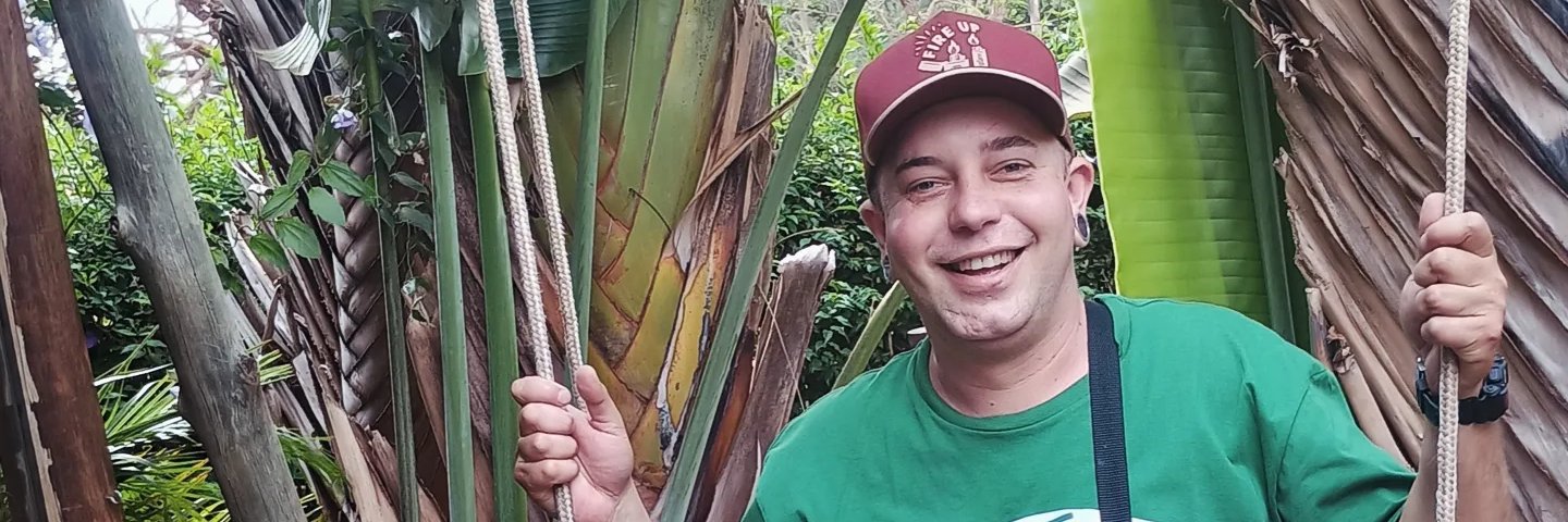 raaaa's profile banner image