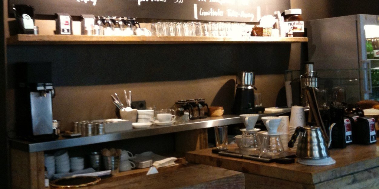 ヨコオ ケイ banner