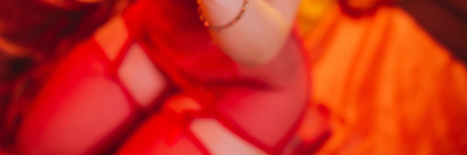 farahyerazz's profile banner image