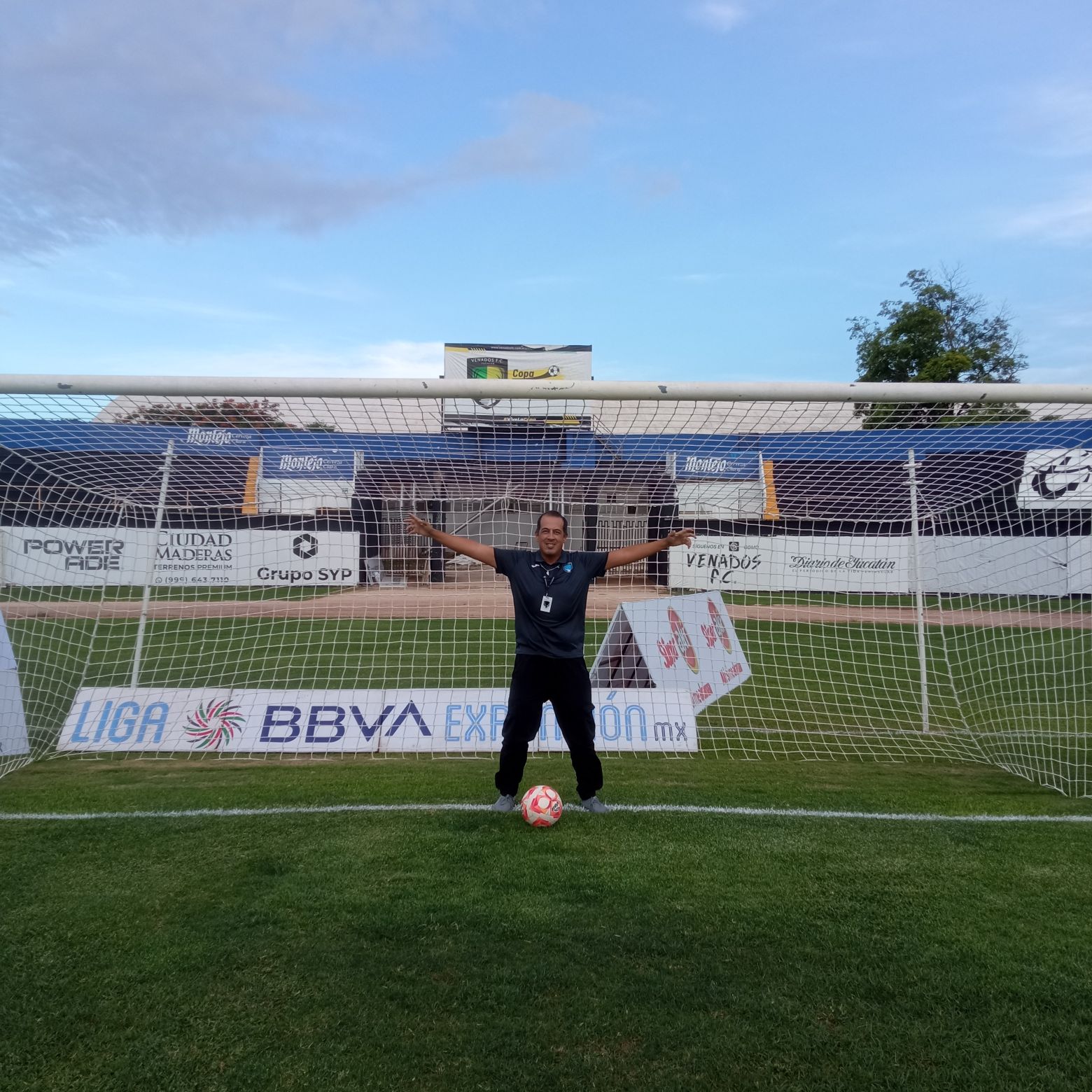 Edson5Torres's profile banner image