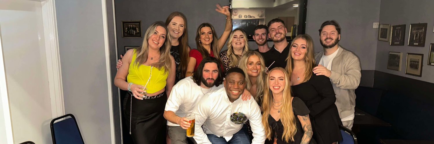 Adriennnnnne🤠 banner