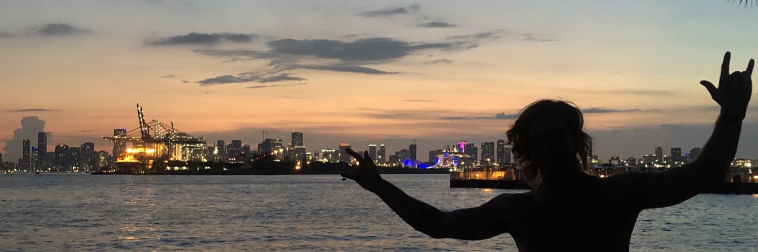 alba_nico's profile banner image