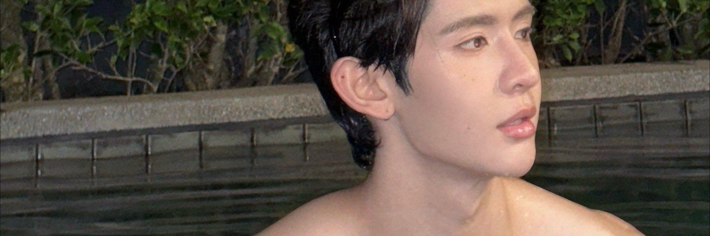 midnight_frk's profile banner image