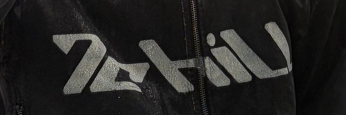 9942l7's profile banner image