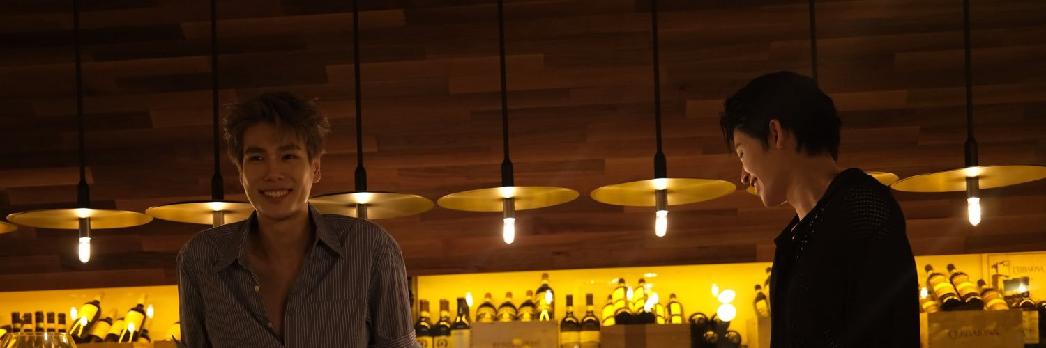 tangsakyueng's profile banner image