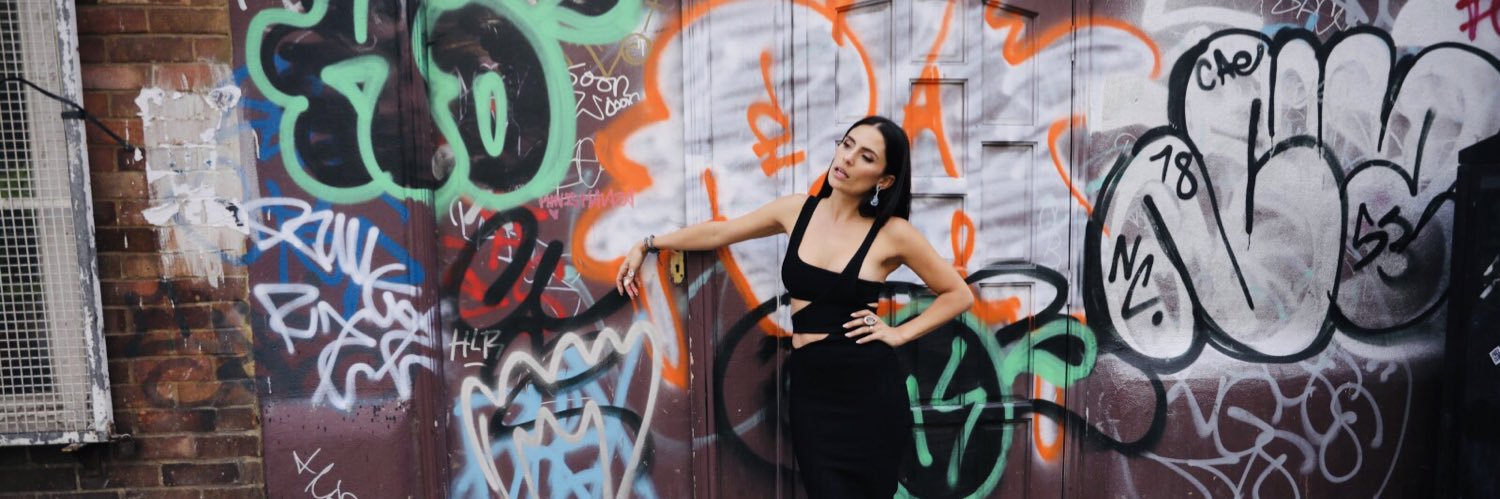 Layla Machado Garry banner