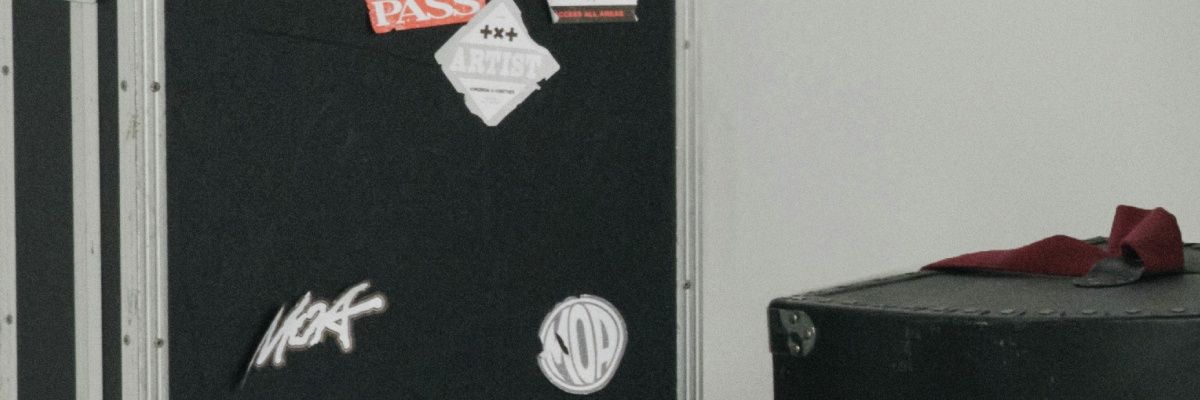 _hue22_'s profile banner image