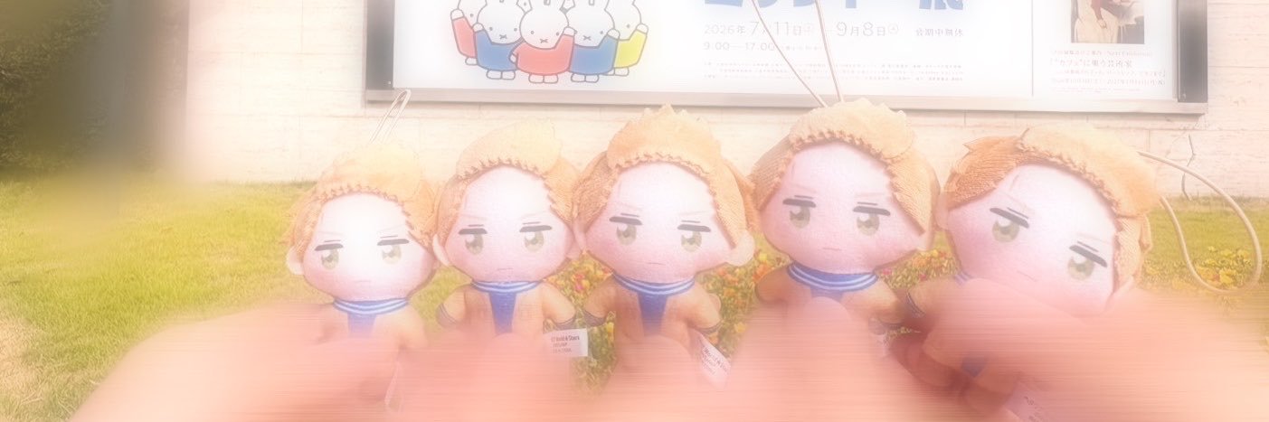 wei_wei_ni's profile banner image