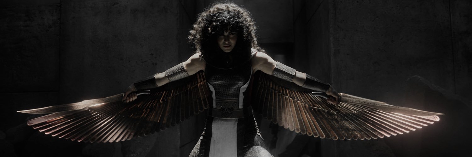 𝐿𝒶𝓎𝓁𝒶 ☾ banner