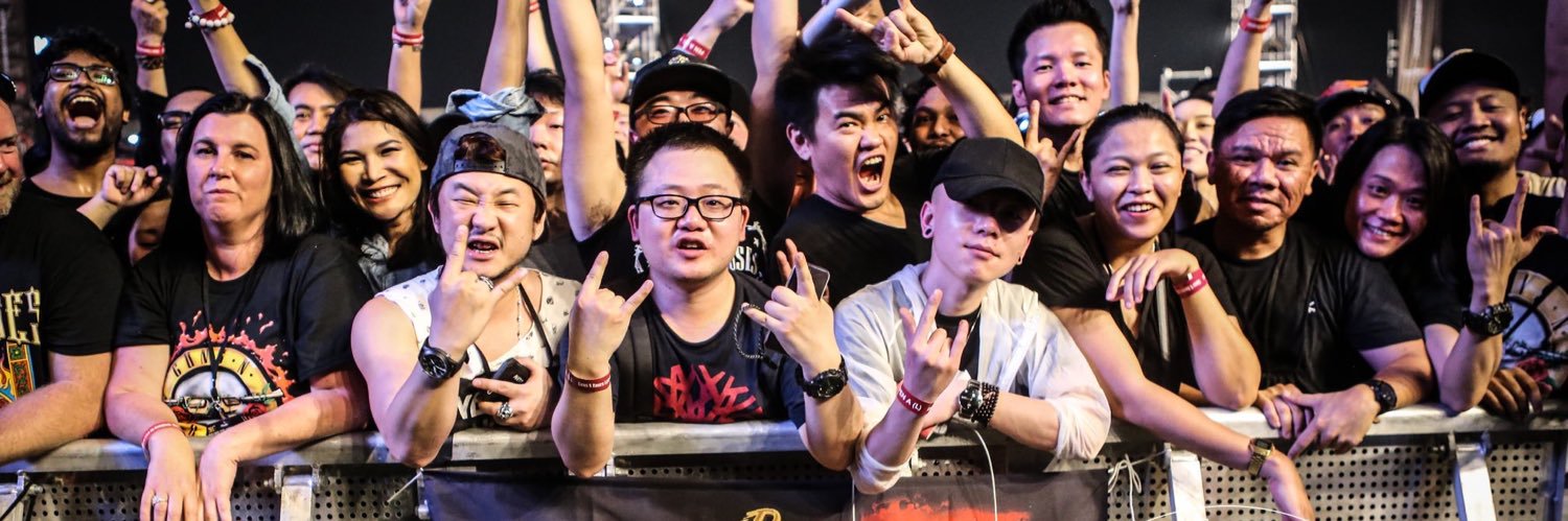 axlsan's profile banner image