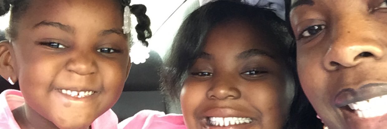 _RealQueenE's profile banner image